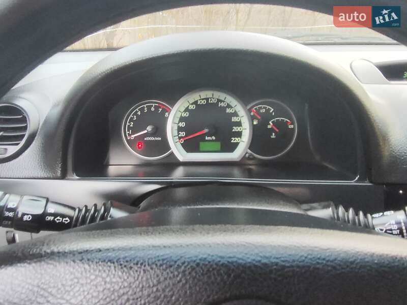 Универсал Chevrolet Nubira 2006 в Богодухове