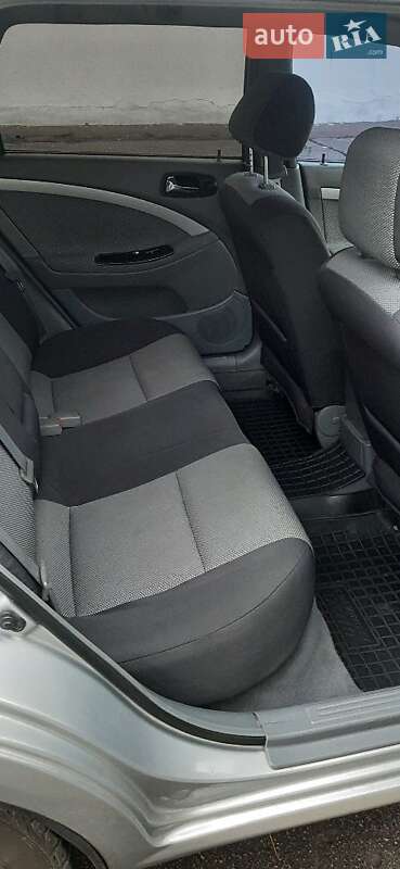 Универсал Chevrolet Nubira 2008 в Киеве фото 11 Универсал Chevrolet Nubira 2008 в Киеве