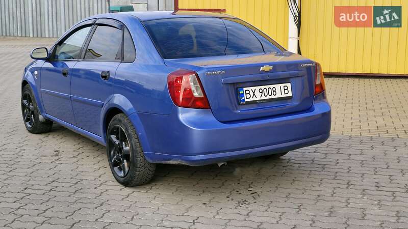 Седан Chevrolet Nubira 2004 в Хмельницком