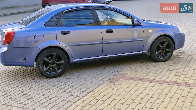 Седан Chevrolet Nubira 2004 в Хмельницком