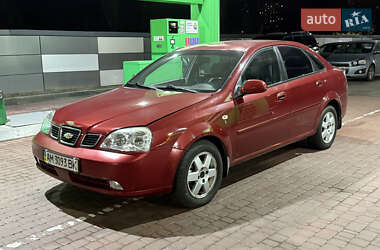 Седан Chevrolet Nubira 2004 в Киеве