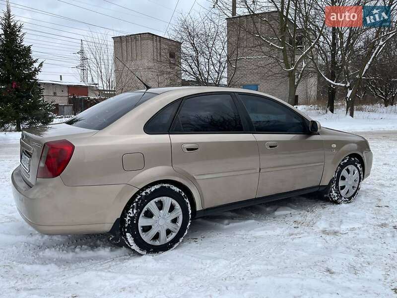 Седан Chevrolet Nubira 2004 в Запорожье