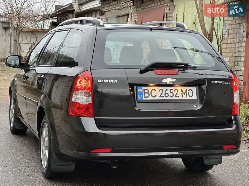 Универсал Chevrolet Nubira 2009 в Николаеве