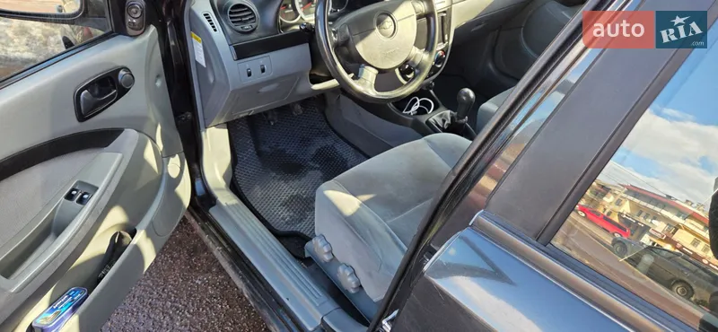 Chevrolet Nubira 2007 VIN KL1NF35UJ7K673484 фото оголошення 2 з 50