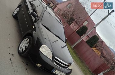 Универсал Chevrolet Nubira 2005 в Сваляве