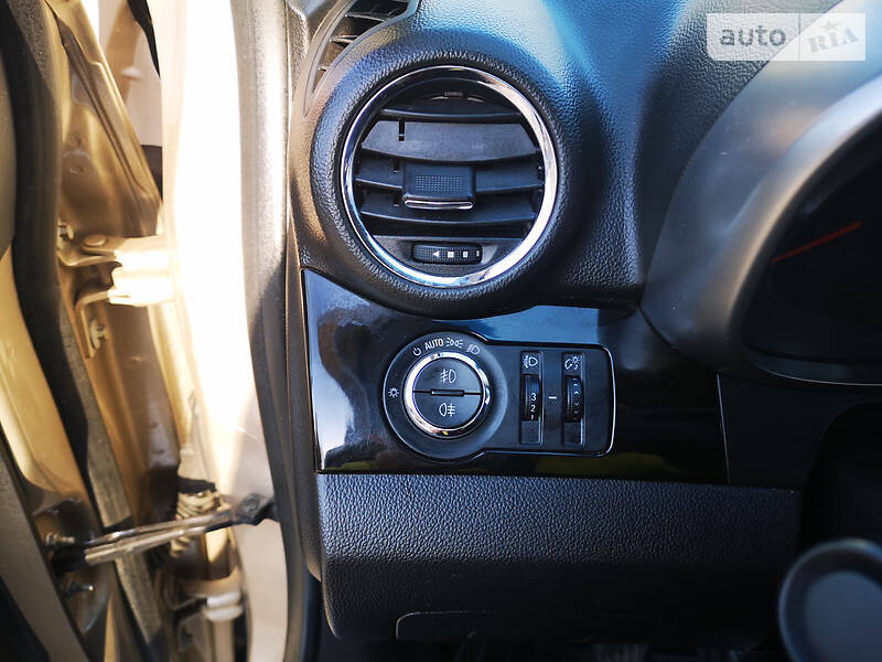 Універсал Chevrolet Orlando 2011 в Києві