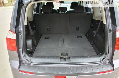 Минивэн Chevrolet Orlando 2011 в 