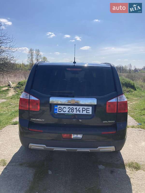Мінівен Chevrolet Orlando 2012 в Новояворівську
