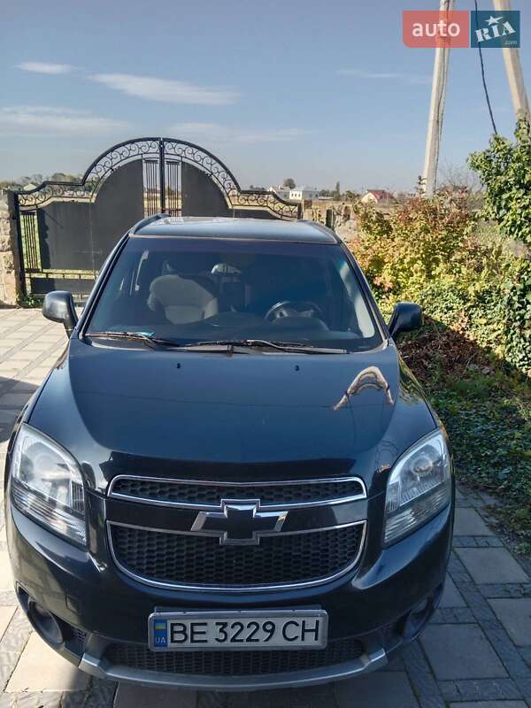 Минивэн Chevrolet Orlando 2011 в Жовкве
