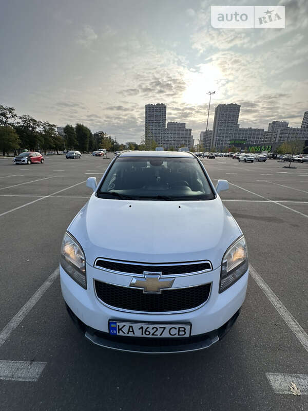 Минивэн Chevrolet Orlando 2011 в Киеве