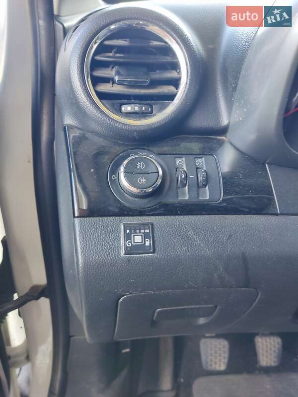 Минивэн Chevrolet Orlando 2011 в Полтаве фото 9 Минивэн Chevrolet Orlando 2011 в Полтаве