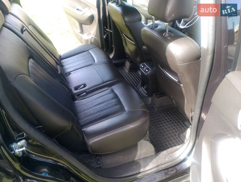 Минивэн Chevrolet Orlando 2011 в Зенькове