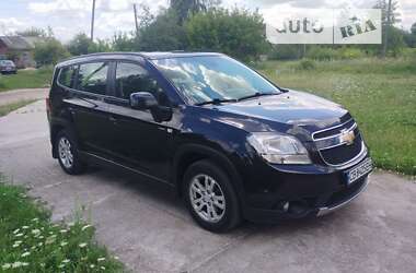 Минивэн Chevrolet Orlando 2011 в 