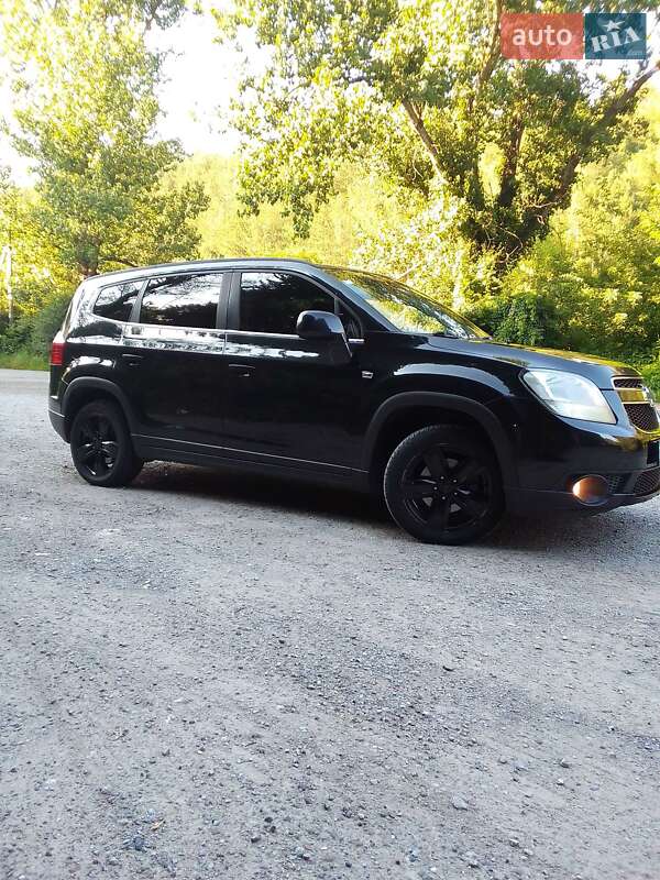 Мінівен Chevrolet Orlando 2011 в Заліщиках