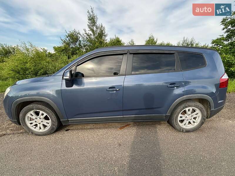 Минивэн Chevrolet Orlando 2014 в Мукачево