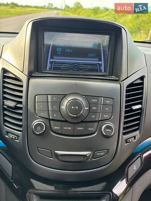 Минивэн Chevrolet Orlando 2014 в Мукачево