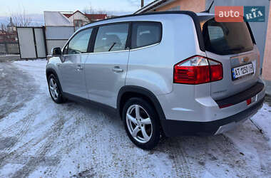 Минивэн Chevrolet Orlando 2010 в 