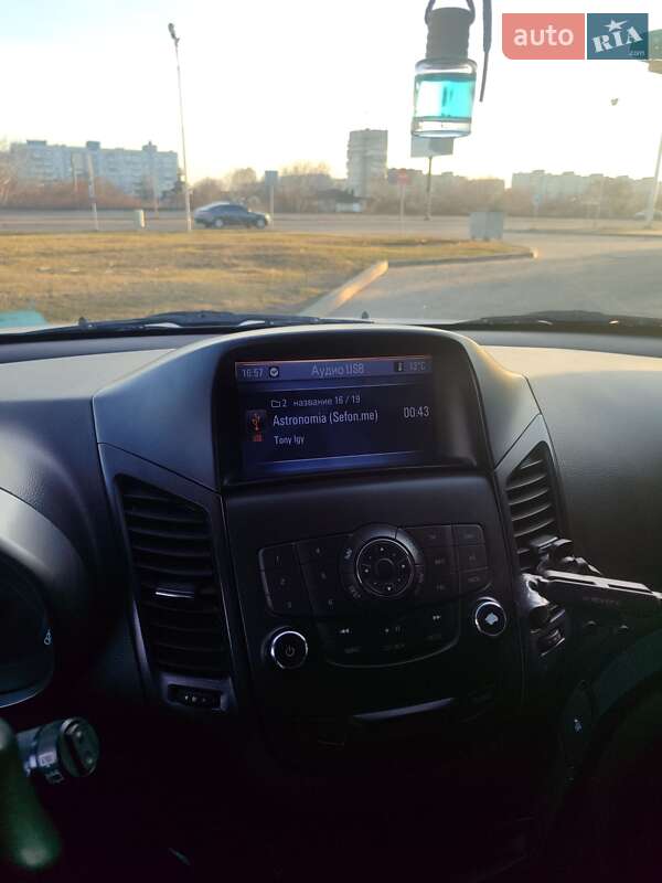 Минивэн Chevrolet Orlando 2011 в Запорожье фото 3 Минивэн Chevrolet Orlando 2011 в Запорожье