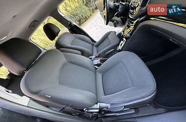 Минивэн Chevrolet Orlando 2011 в 