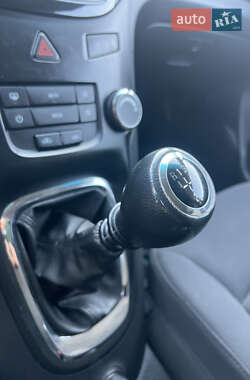 Мінівен Chevrolet Orlando 2011 в 