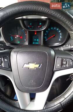 Мінівен Chevrolet Orlando 2011 в 