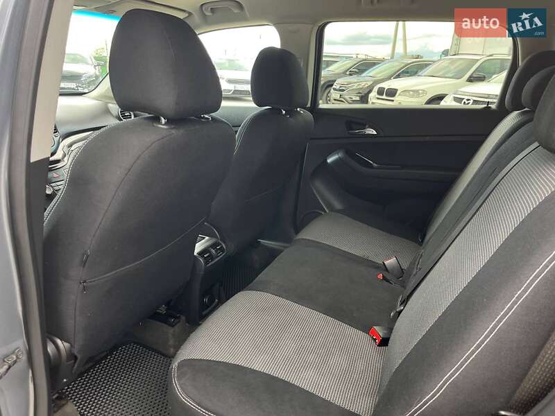 Мінівен Chevrolet Orlando 2013 в Львові