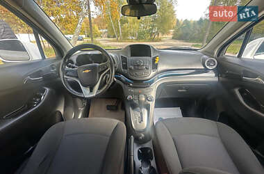Минивэн Chevrolet Orlando 2012 в 