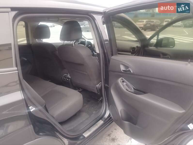 Минивэн Chevrolet Orlando 2012 в Виннице фото 7 Минивэн Chevrolet Orlando 2012 в Виннице