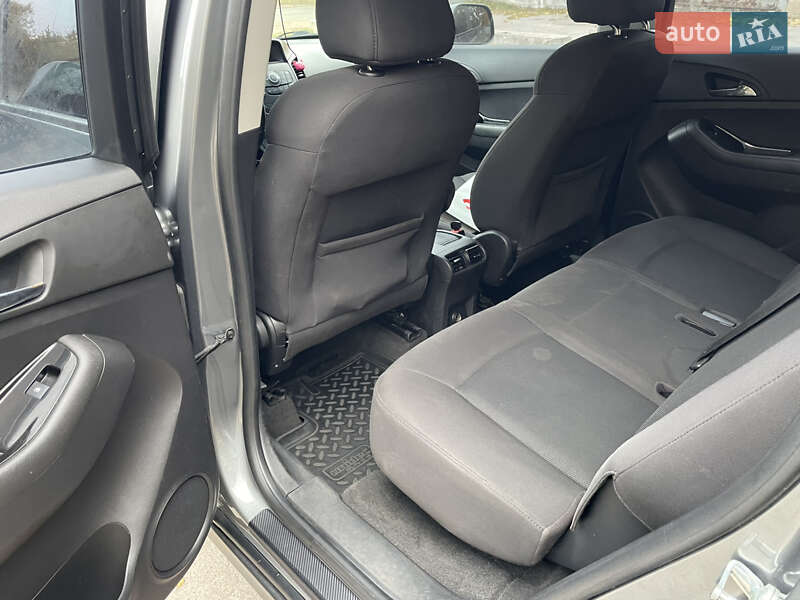 Минивэн Chevrolet Orlando 2011 в Чернигове