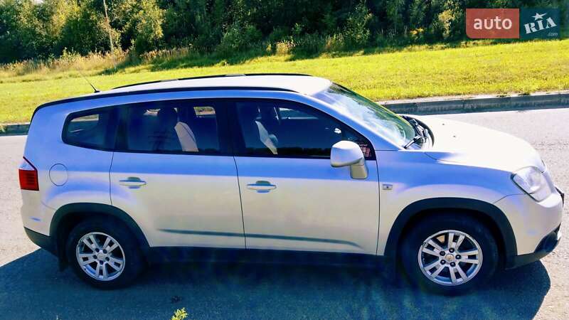 Мінівен Chevrolet Orlando 2011 в Львові