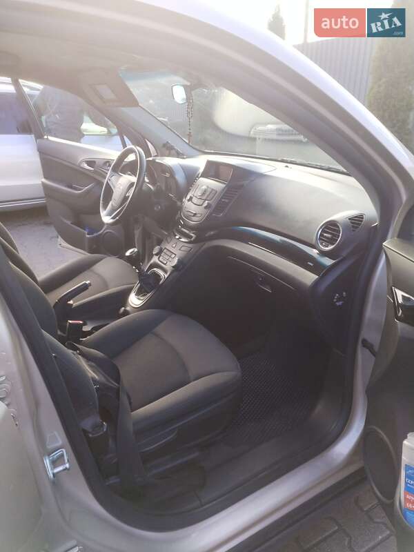Минивэн Chevrolet Orlando 2011 в Шептицькому фото 8 Минивэн Chevrolet Orlando 2011 в Шептицькому