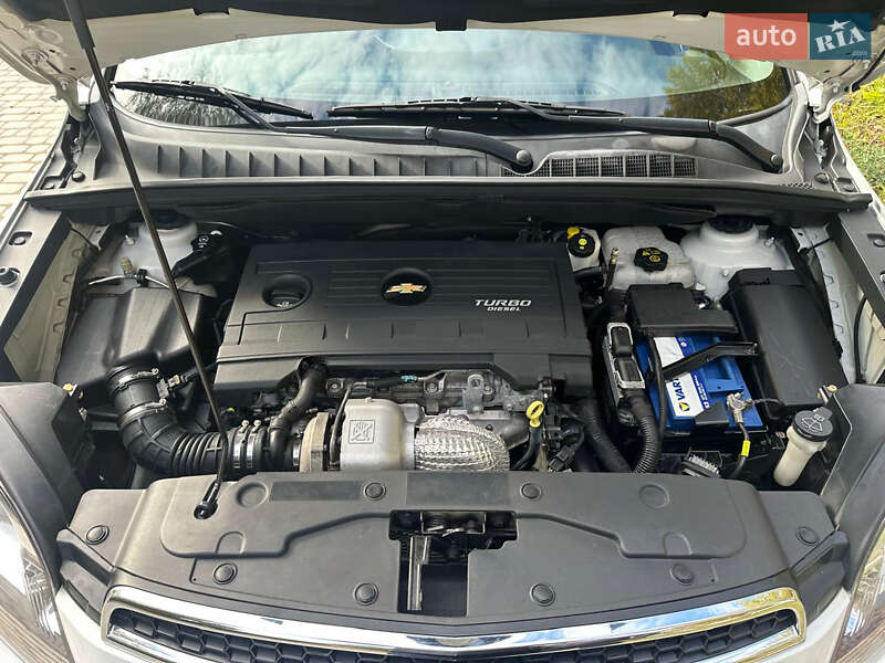 Минивэн Chevrolet Orlando 2011 в Львове