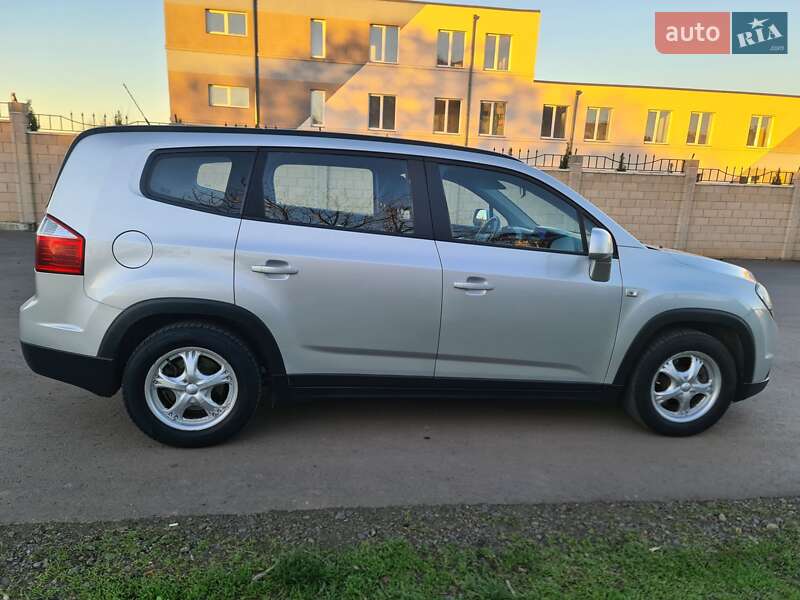 Минивэн Chevrolet Orlando 2012 в Черноморске