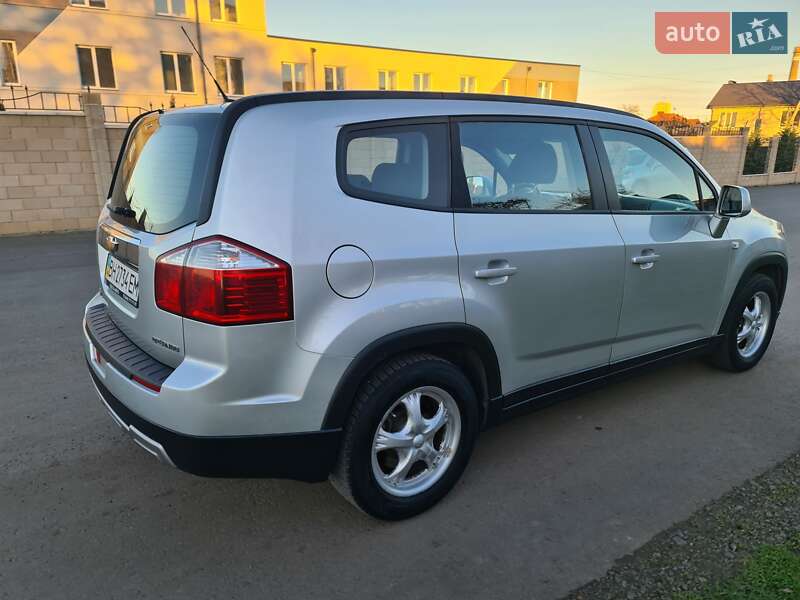 Минивэн Chevrolet Orlando 2012 в Черноморске