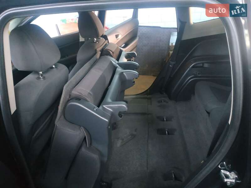 Минивэн Chevrolet Orlando 2011 в Чернигове