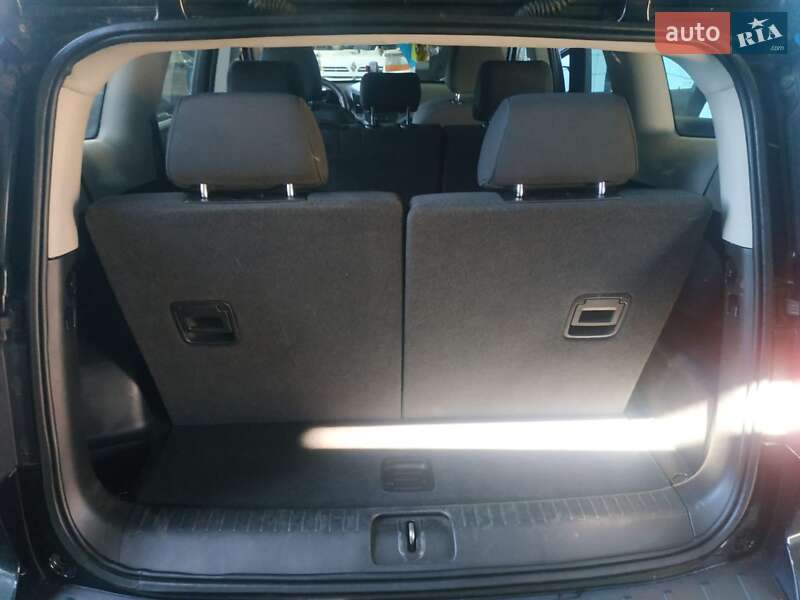 Минивэн Chevrolet Orlando 2011 в Чернигове