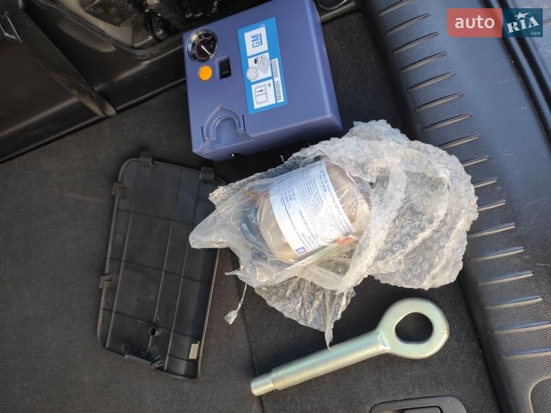 Минивэн Chevrolet Orlando 2010 в Лановцах