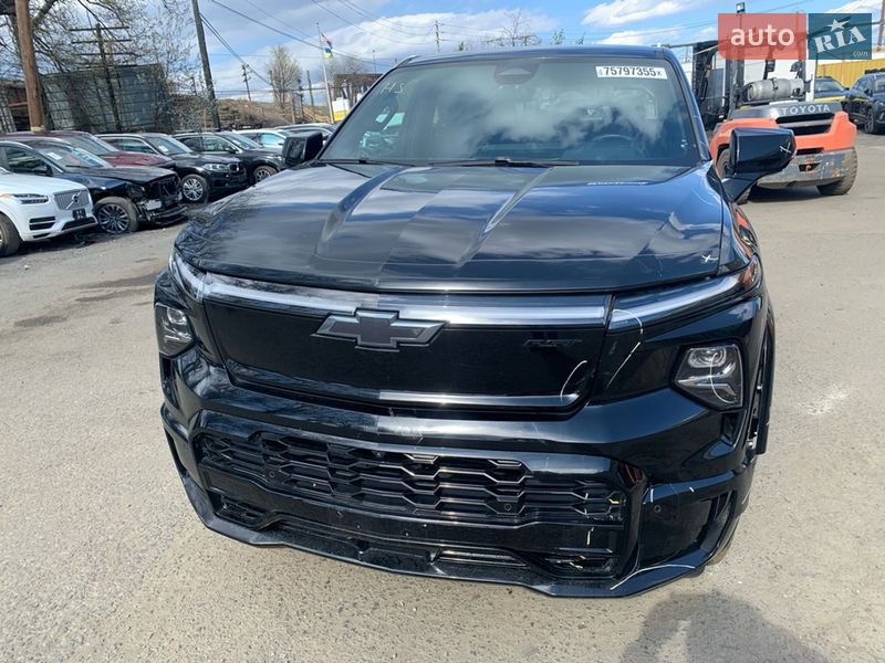 Chevrolet Silverado EV 2024