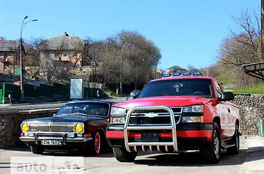 Пикап Chevrolet Silverado 2006 в 