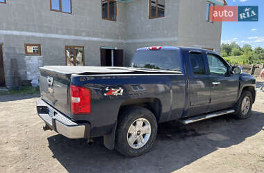 Пікап Chevrolet Silverado 2009 в Києві