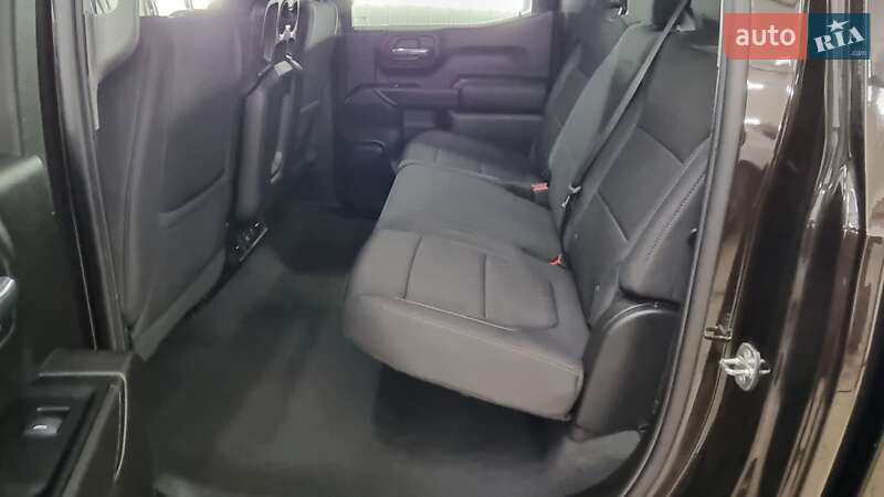 Пикап Chevrolet Silverado 2019 в Конотопе