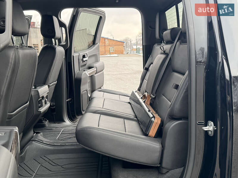 Пикап Chevrolet Silverado 2020 в Житомире фото 35 Пикап Chevrolet Silverado 2020 в Житомире
