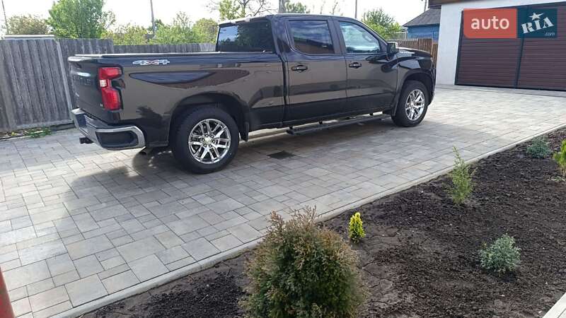 Пикап Chevrolet Silverado 2019 в Конотопе