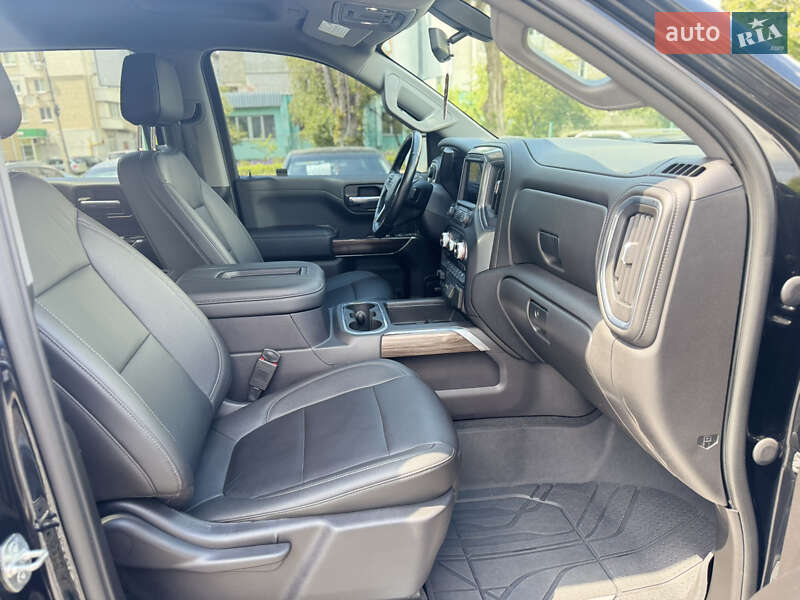 Пікап Chevrolet Silverado 2020 в Бердичеві