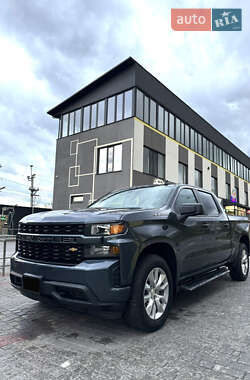 Пикап Chevrolet Silverado 2021 в Виннице