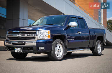 Другие грузовики Chevrolet Silverado 2009 в Киеве