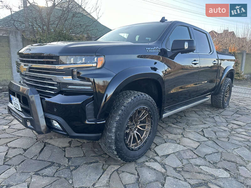 Пикап Chevrolet Silverado 2019 в Луцке