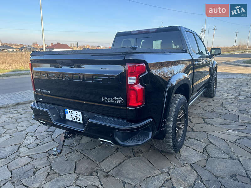 Пикап Chevrolet Silverado 2019 в Луцке