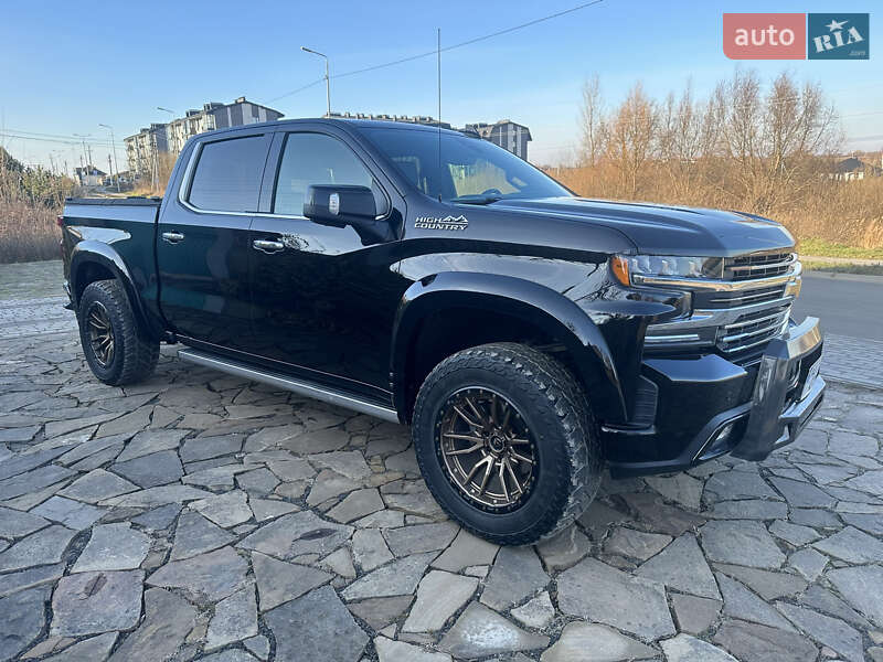 Пикап Chevrolet Silverado 2019 в Луцке