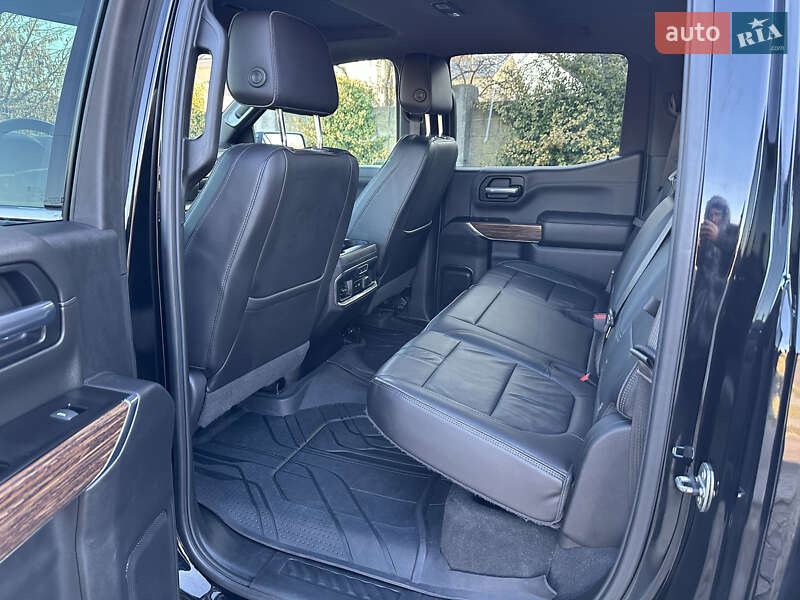 Пикап Chevrolet Silverado 2019 в Луцке